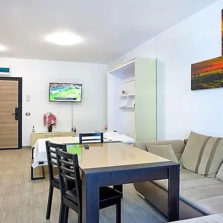 Hotel Miramare By Alz Constanta